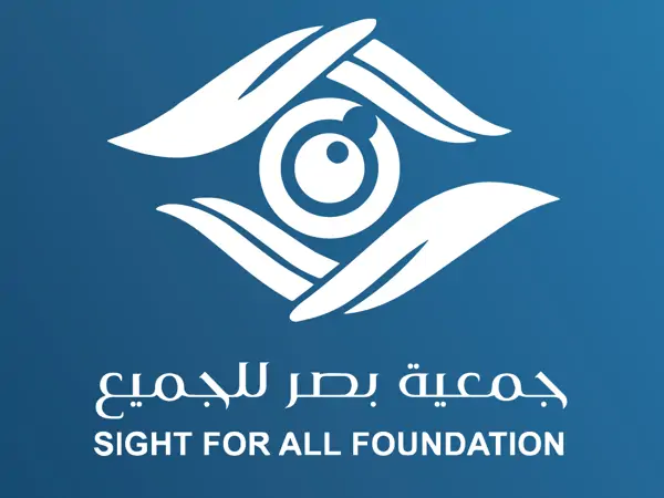 العناية بالعيون